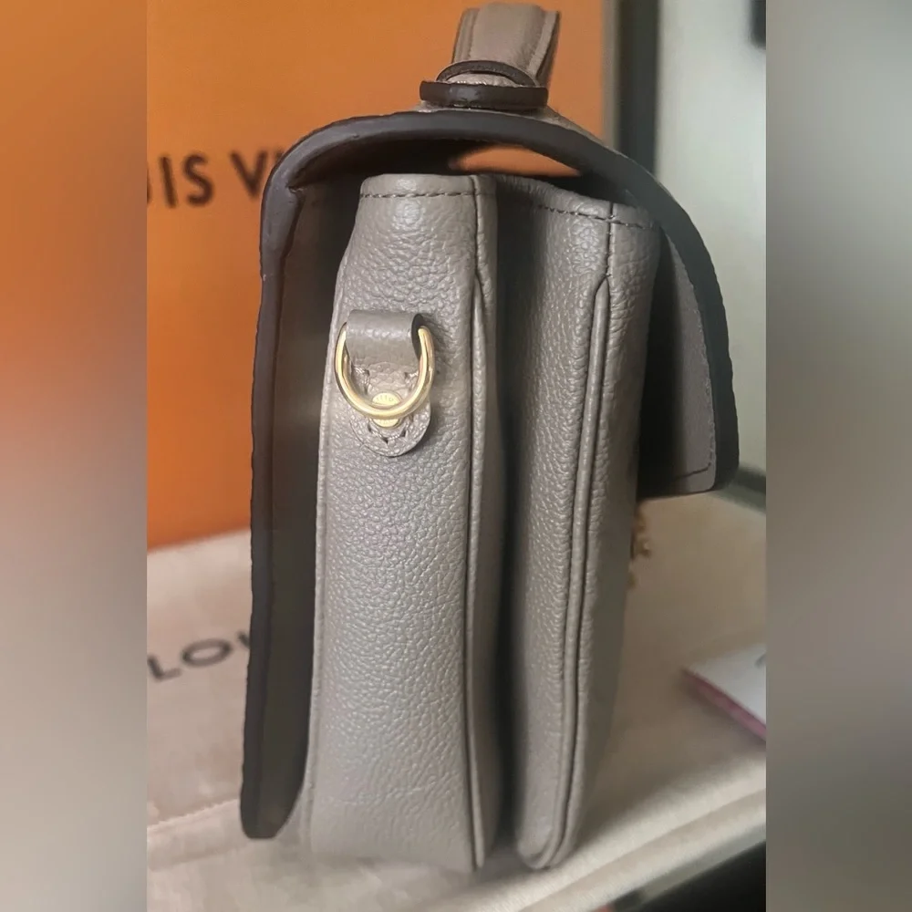 Sold 🥰Louis Vuitton Empriente Pochette Metis Turtledove - Picture 8 of 12